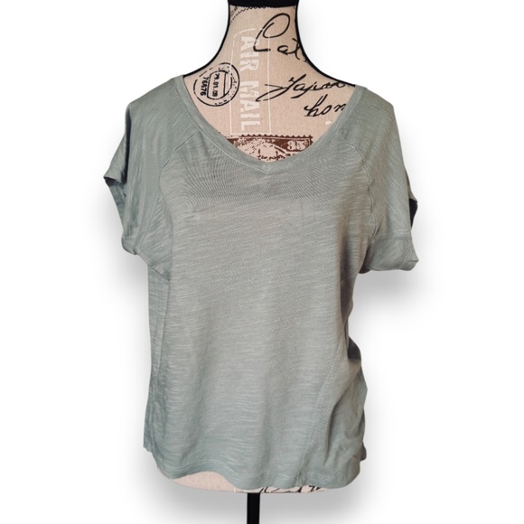 Kenar Tops - Kenar Sage Green Slub Knit V-Neck T-Shirt Size S